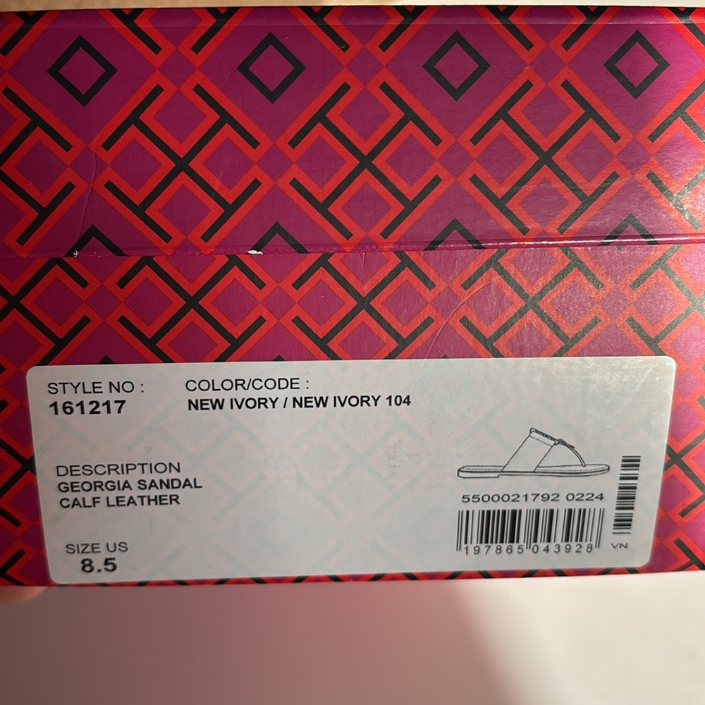 Tory Burch White Leather Logo Thong Sandals - Women's - Picture 8 of 9